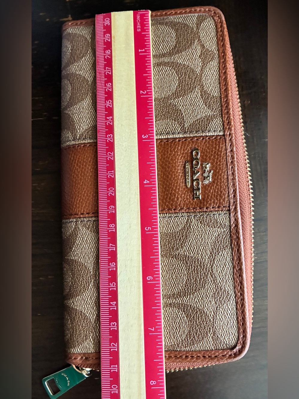 Coach Two-Tone Signature Zip Wallet in Tan and Brown - Picture 3 of 10
